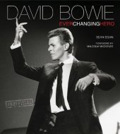 book David Bowie: Ever Changing Hero