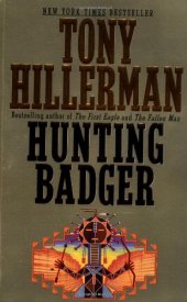 book Hunting Badger (Joe Leaphorn Jim Chee Novels)