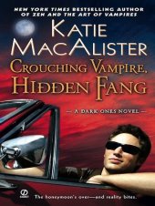 book Crouching Vampire, Hidden Fang (The Dark Ones, Book 7)  