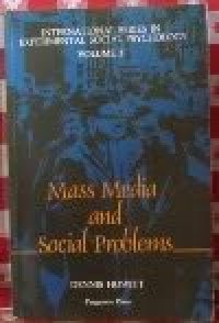 cover of the book The Mass Media & Social Problems