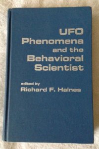 cover of the book Ufo Phenomena and the Behavioral Scientist