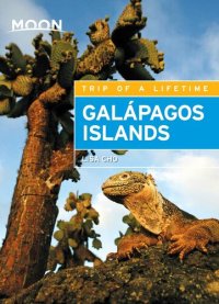 cover of the book Moon Galápagos Islands