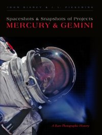 cover of the book Spaceshots & snapshots of Projects Mercury & Gemini: a rare photographic history