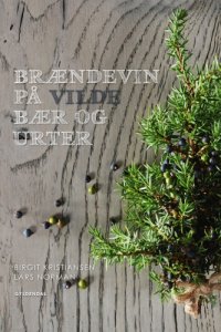 cover of the book Brændevin på vilde bær og urter