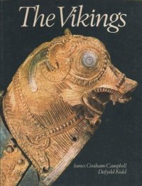 cover of the book The Vikings: The British Museum, London. The Metropolitan Museum of Art, New York