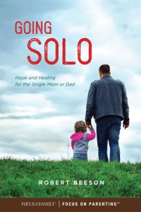 cover of the book Going Solo: Hope and Healing for the Single Mom or Dad