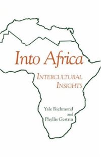 cover of the book Into Africa: Intercultural Insights (Interact Series)