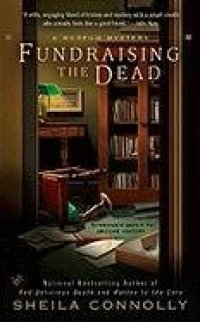 cover of the book Fundraising the Dead (A Museum Mystery)